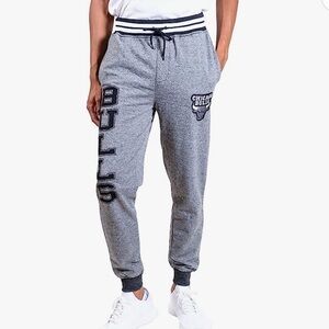 Ultra Game NBA Chicago Bulls logo soft fleece sweat pants joggers size large